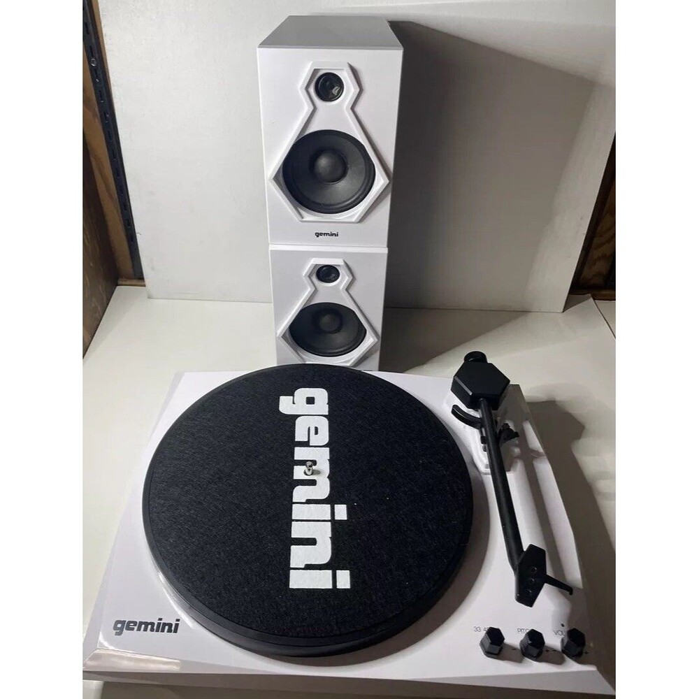 Gemini TT-900BW RB Black/White Stereo Turntable System, Bluetooth- For Parts